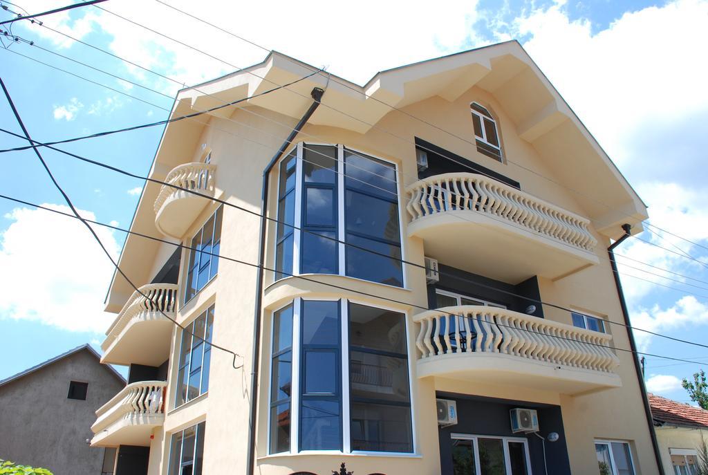 Prenociste Kovac Hotel Vranje Exterior photo