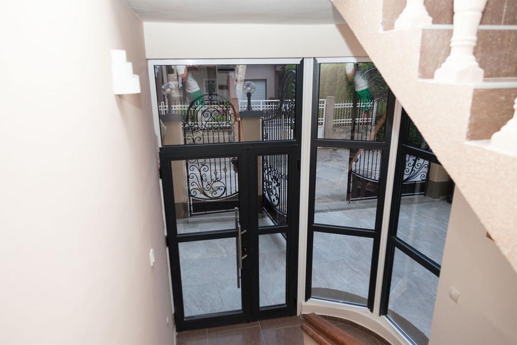 Prenociste Kovac Hotel Vranje Exterior photo
